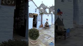 𝐓𝐫𝐮𝐥𝐥𝐢 𝐝𝐢 𝐀𝐥𝐛𝐞𝐫𝐨𝐛𝐞𝐥𝐥𝐨 shortsviral shortvideo alberobello pugliaitaly trulli [upl. by Nadirehs]