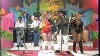 ORQUESTA LA ARTILLERIA  No Te Lleves De La Gente  90s [upl. by Durward104]