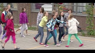 Pesten  Bullying  school [upl. by Llerdnad]