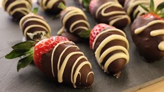 FRAISES ENROBÉES DE CHOCOLAT  Recette facile pour la Saint Valentin [upl. by Yhtir]