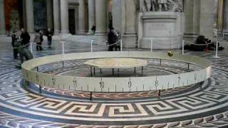 Foucault pendulum Príncipe Felipe Science Museum City of the Arts and Sciences Valencia Spain [upl. by Letniuq156]