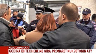 Report TV  Tensionohet përsërsi situata mes banorëve dhe policisë në Laprakë prishet banesa [upl. by Seabury]