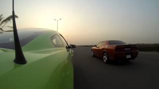 Challenger SRT8 392 2011 vs mustang GT 50 2013 B [upl. by Cloots]