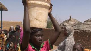 De leau potable et des latrines dans la commune dArzérori au Niger [upl. by Adnawahs]