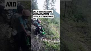 beginilah cara menuruni gunung dengan sepeda motor shorts [upl. by Lokin]