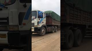 📛Hyundai Truck on the road 😱heavyvehicle shortvideo automobile dump truck JCBdozer road [upl. by Wenda90]