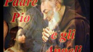 quotPadre Pio ho bisogno di te aiutami Padre Pioquot  feat Giul Gil Brezza quotLIVEquot SubtitlesLegenda [upl. by Hamburger]