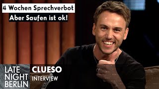 RAKETENPULLER amp Geheimtipps für Bodenständigkeit  Clueso im Talk  Late Night Berlin [upl. by Enyar]