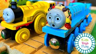 Thomas and Friends Totally Thomas Town Huge Surprise Box [upl. by Asirap]