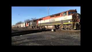 Effingham Illinois Railfanning 22012 CSX and CN Action [upl. by Hoffarth797]