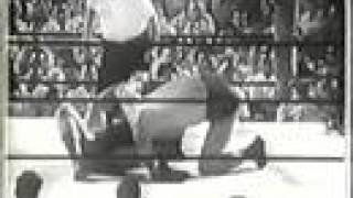 Bruno Sammartino vs Giant Baba 8768 Pt 1 [upl. by Elidad705]