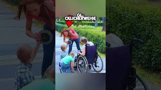 Niemand hat dieser alten Frau im Rollstuhl geholfen bis… ❤️ shortsvideo [upl. by Kiernan]