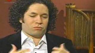 Entrevista a Gustavo Dudamel [upl. by Etteniotna]