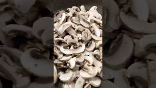 Creamy Mushroom Pasta food kitchenshorts trending viralshort [upl. by Hale]