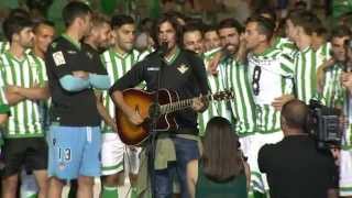 Himno del Real Betis Balompié interpretado por Hugo Salazar Ascenso 2015 [upl. by Nyloj347]