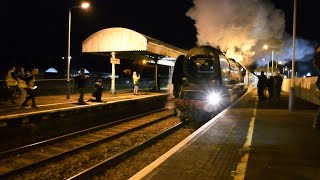 Princess Coronation 6233 Duchess of Sutherland steam train through Gobowen Station 19112022 [upl. by Hinda995]