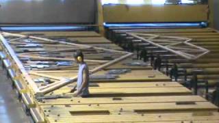 Ligne fabrication de ferme de toit truss 2flv [upl. by Bobbette]