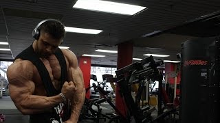 IFBB PRO Regan Grimes amp Dorian Hamilton  Full Chest Workout [upl. by Keheley372]