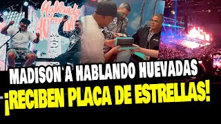 HABLANDO HUEVADAS RECIBE PLACA DE LAS ESTRELLAS POR PARTE DEL MADISON SQUARE GARDEN [upl. by Trescott]