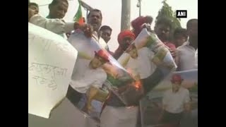 Hindu Sena stages protest outside Aamir Khans residence [upl. by Earezed]