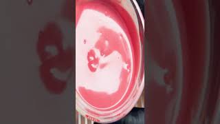 Raspberry chocolate shell recipe in 1 minute cupcake chocolate [upl. by Wilkinson]