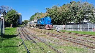 ALCo USA RSD16 n° 8513 con tren de carga local vacío de áridos por PAN Rivadavia de Haedo [upl. by Gnilrits]