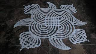 Traditional padi kolam designs 🌹 Beautiful rangoli designs [upl. by Divadnahtanoj554]