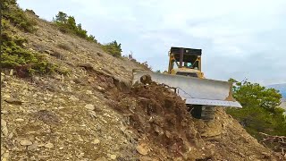 Caterpillar D7g Bulldozer Faces Death While Cutting Slopes caterpillar bulldozer cat [upl. by Gayl]