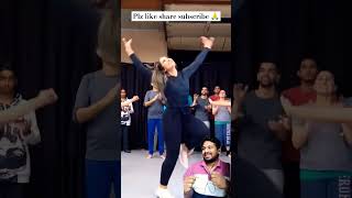 Bhangda paale kudi 💃shorts dance punjabisong punjabi desi bollywood [upl. by Haakon521]