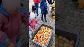 Startschuss für die Goldenen Oktobertage in Kirchheim Aktion Innenstadt [upl. by Fablan]