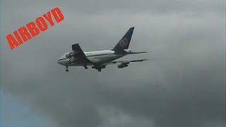 Mandarin Boeing 747SP Landing Kai Tak Airport [upl. by Idmann]