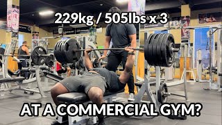 The Build Day 15  Commercial Gym Bench Workout  505lbs x 3 [upl. by Wyatt78]