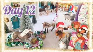 Schleich 2021 Horse Club amp Farm World Advent Calendar Unboxing  Day 12  Schleich Christmas [upl. by Riada179]