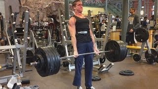 Conventional VS Sumo Deadlifts [upl. by Goldshell]