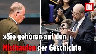 Im Bundestag Schulz liefert sich Schlagabtausch mit Gauland [upl. by Atsira]