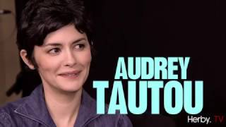 Entrevue avec Audrey Tautou à propos de CasseTête Chinois [upl. by Deborath]