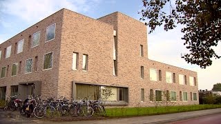 Hostel voor dakloze verslaafden in Den Bosch officieel geopend [upl. by Gellman]