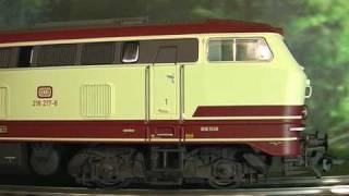 ModellbahnNeuheiten 42 Trix 22233 BR 218 [upl. by Erimahs]