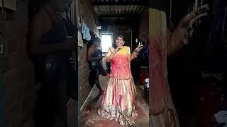 bindiya chamke chudi khanke dance shortvide trending [upl. by Ruamaj293]