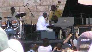 Newport Jazz Festival 2010 Ahmad Jamal  Poinciana  Footsteps [upl. by Esyla195]