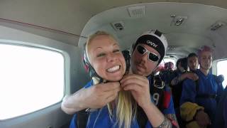 Tandemsprung von Susanne bei skydive nuggets in Leutkirch [upl. by Synned727]