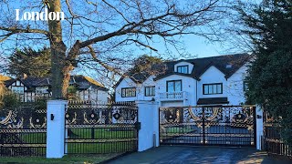 Expensive Property In Chigwell Essex London Walking Tour  Jan 2024  4K [upl. by Cherise]