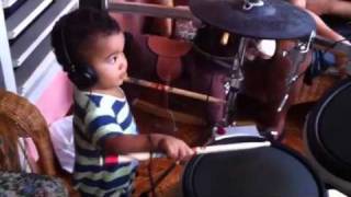 Kevin Oviedosigue a su papi en el Drums [upl. by Idalia]