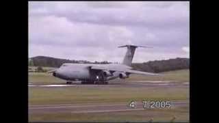 Extremely short take off Lockheed C5 Galaxy Americas biggest plane [upl. by Einafets772]