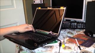 Toshiba laptop backlight inverter replacement [upl. by Adelheid]