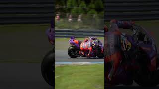 Bagnaia vs Jorge Martin at Motegi motogp [upl. by Yentuoc34]