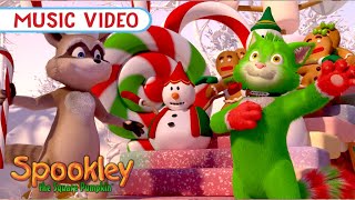 Christmas Star  Spookley and the Christmas Kittens  Mistletoe Leon Raccoon [upl. by Ynneb]