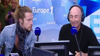 Nicolas Canteloup et Julien Doré en duo face à Alain Juppé [upl. by Enneillij]