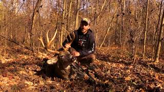 Kentucky Deer Hunting 2016  Two Big Buck Down [upl. by Ihcehcu]