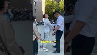 小伙好心急救心脏病大妈，垫付医药费、住院费等，大妈反而讹 小伙撞到大妈，母子拒不还钱，赵老师现场协商解决。法律咨询 欠钱不还 经济纠纷 债务纠纷 律所 [upl. by Fin]